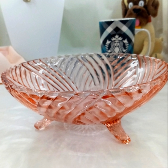 Anchor Hocking Other - 1940’s Vintag Anchor Hocking Prismatic Swirl Pink Depression Glass 3-Footed Bowl